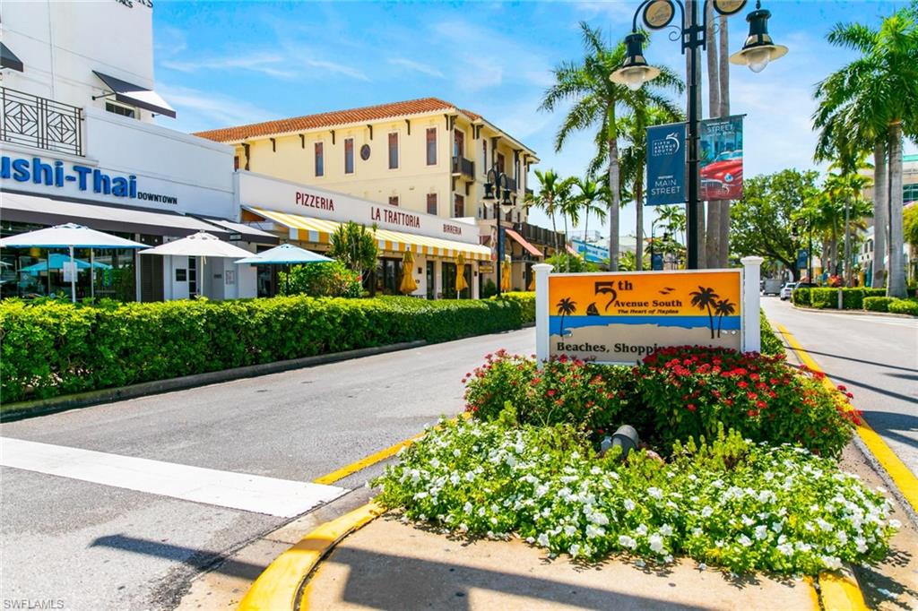 NEAPOLITAN CLUB - Residential