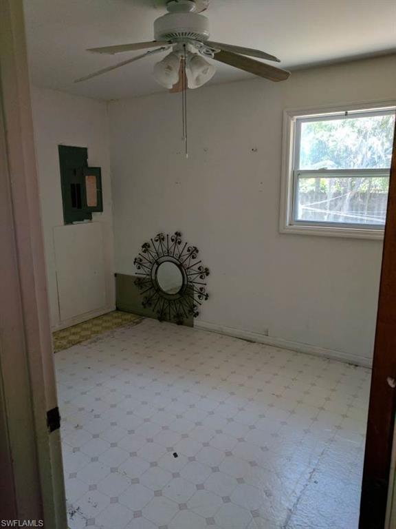 THOMAS ESTATES - Residential