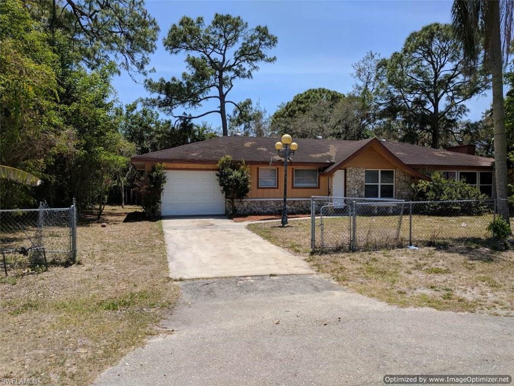 THOMAS ESTATES - Residential