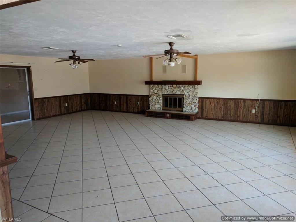 THOMAS ESTATES - Residential