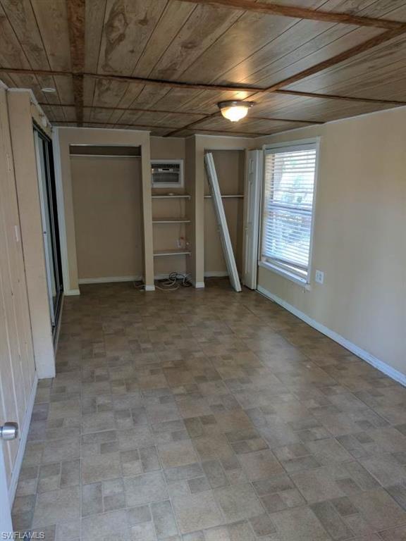 THOMAS ESTATES - Residential