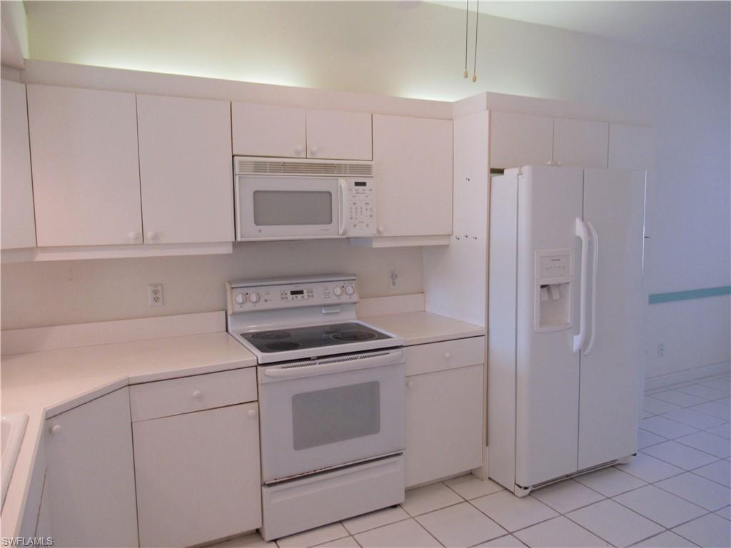 FALLING WATERS - Residential