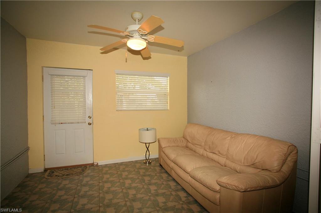 CAPE CORAL - Residential Lease