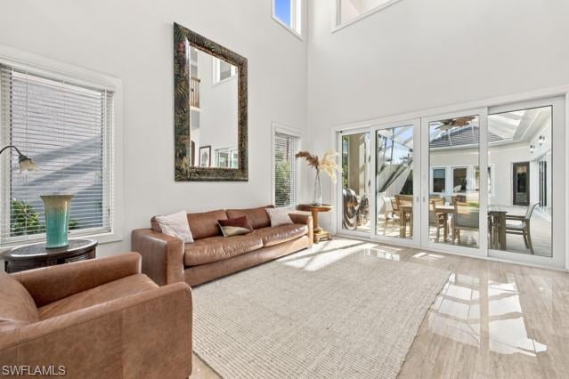 9222 Vanderbilt DR