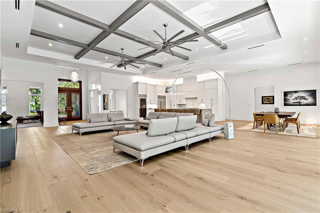 PARK SHORE - Residential