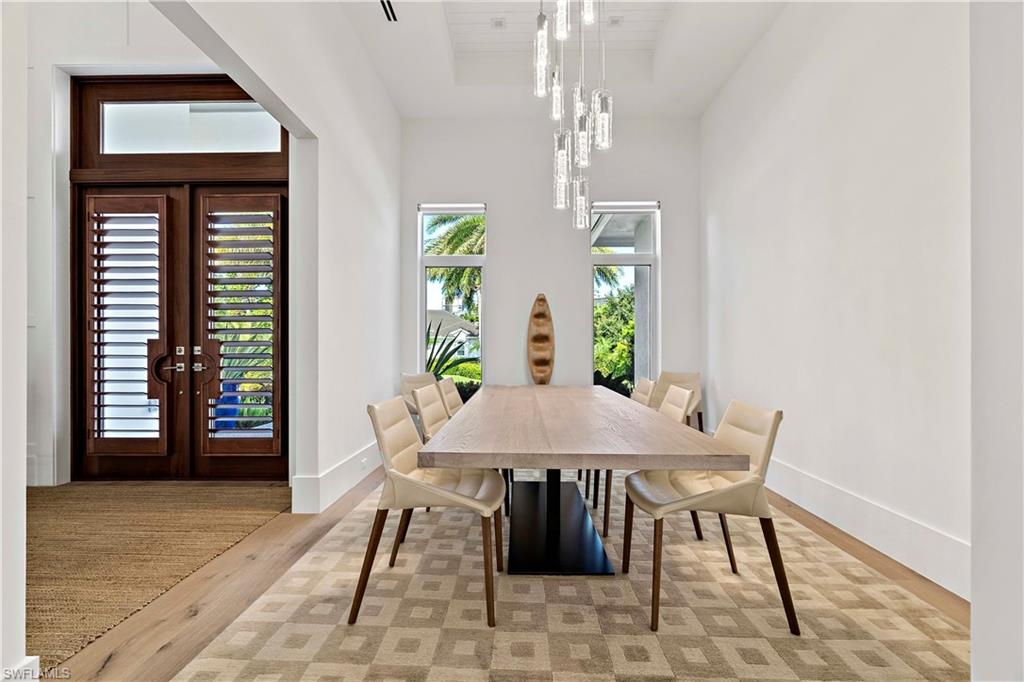 PARK SHORE - Residential