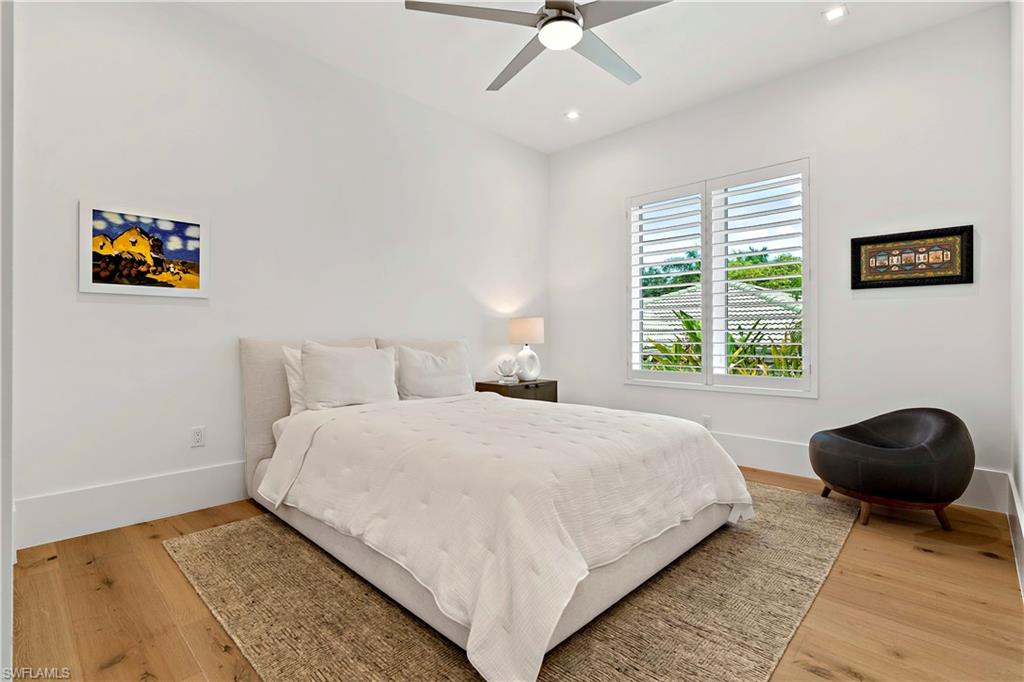 PARK SHORE - Residential