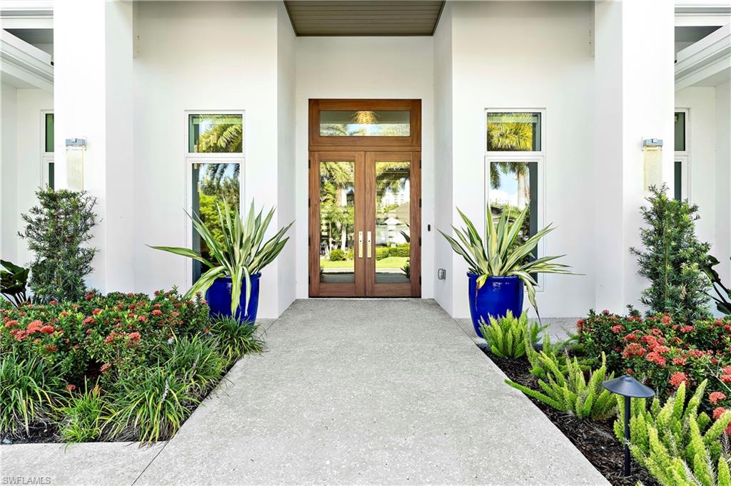 PARK SHORE - Residential