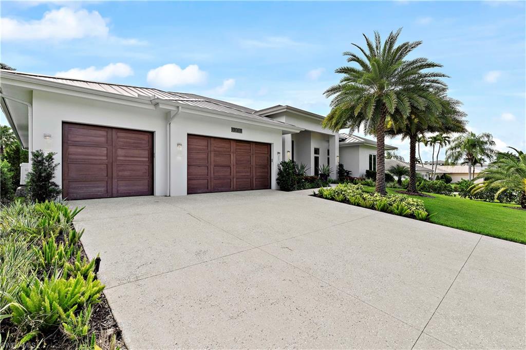 PARK SHORE - Residential