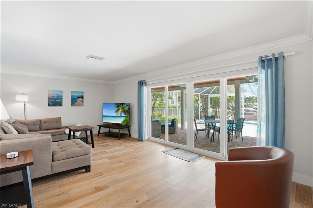 ROYAL HARBOR - Residential