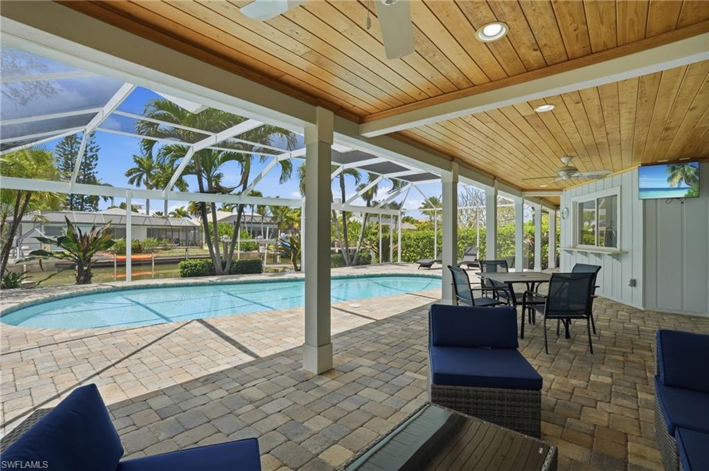 ROYAL HARBOR - Residential