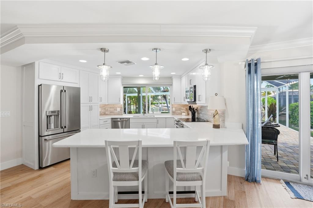 ROYAL HARBOR - Residential