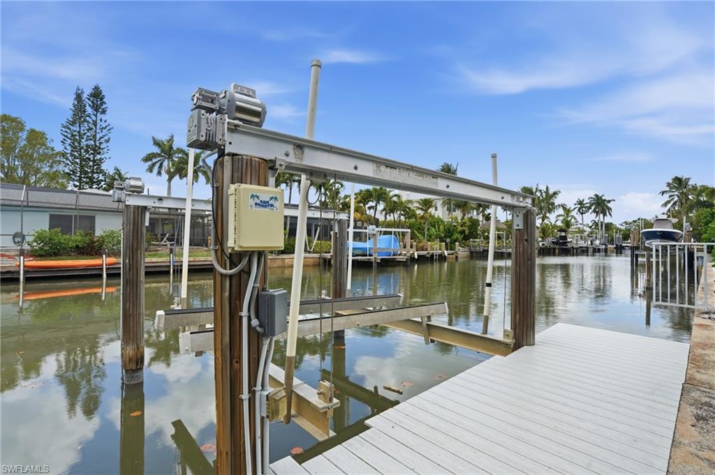 ROYAL HARBOR - Residential