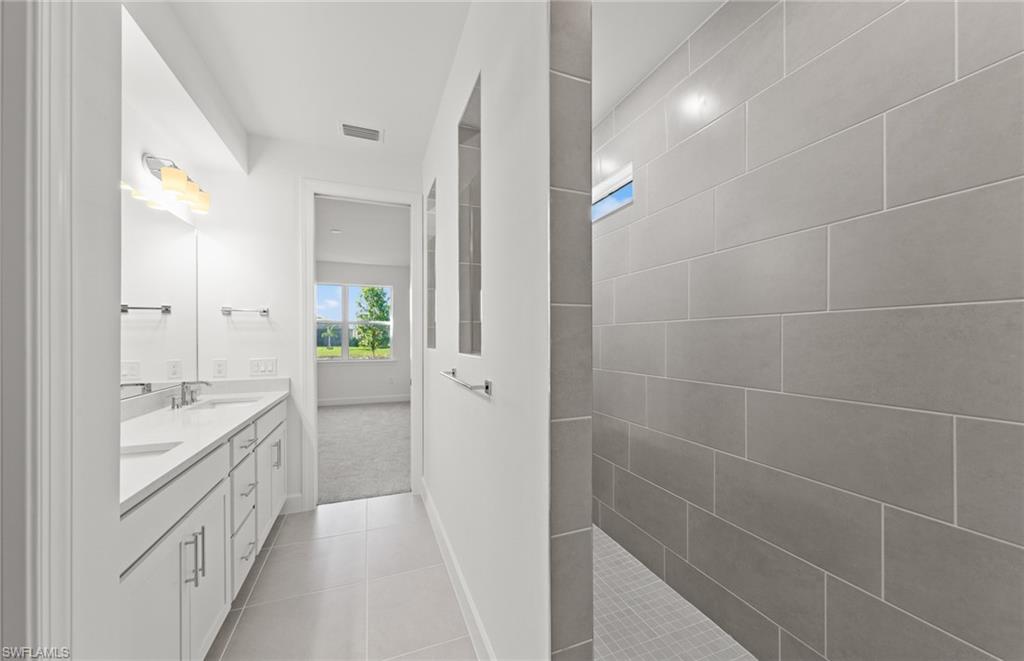 TERRAWALK - Residential