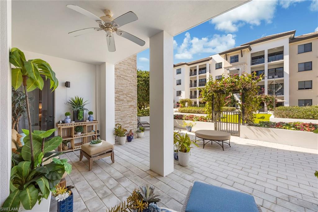 NAPLES SQUARE - Residential