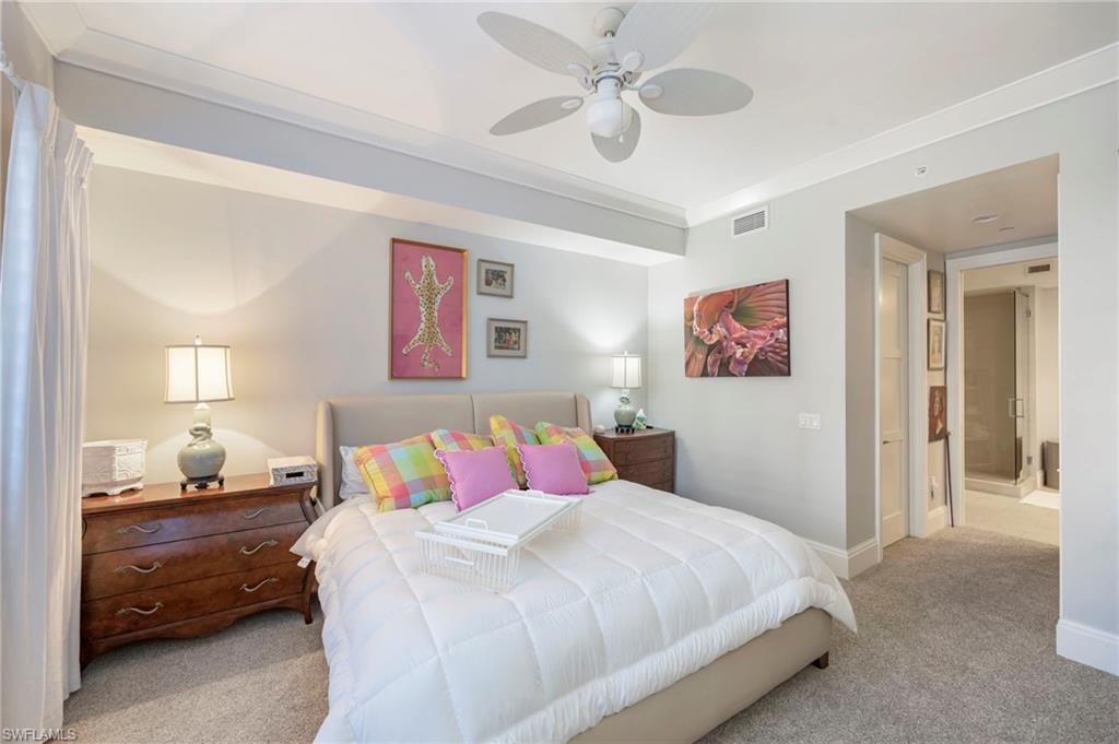 NAPLES SQUARE - Residential