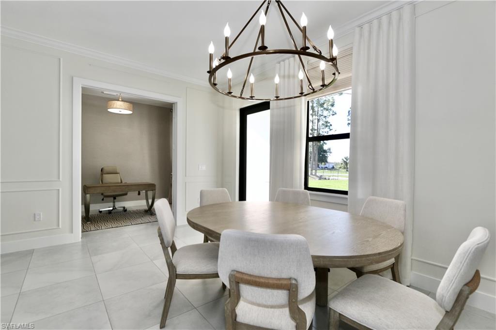 GOLDEN GATE ESTATES - Residential