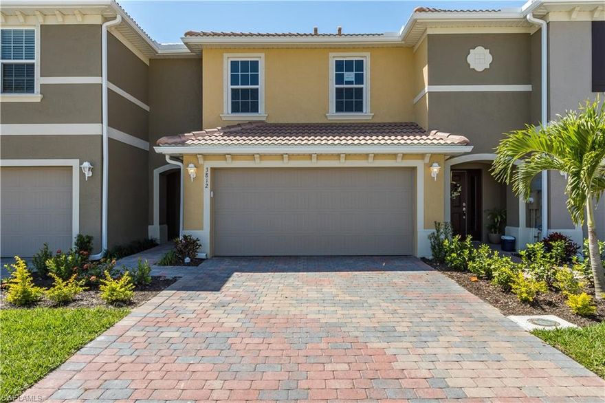 What a Great Value! The Palm is 1765sqft, 3 Bedroom, 2.5 Bathrooms and 2 car garage. This new construction home comes with many upgrades including 42inch cabinets, granite counter tops, stainless appliances.  First floor is all tile and features  upgraded lighting. Centrally located in Fort Myers near downtown, 75, Airport and restaurants/shopping. Come check out this beautiful New Construction home In the Lindsford Town Home community! And don’t forget the linear park of Fort Myers goes through Lindsford as well, for those who like to walk and bike or run. * Photographs, colors, features, and sizes are for illustration purposes only and will vary from the homes as built.