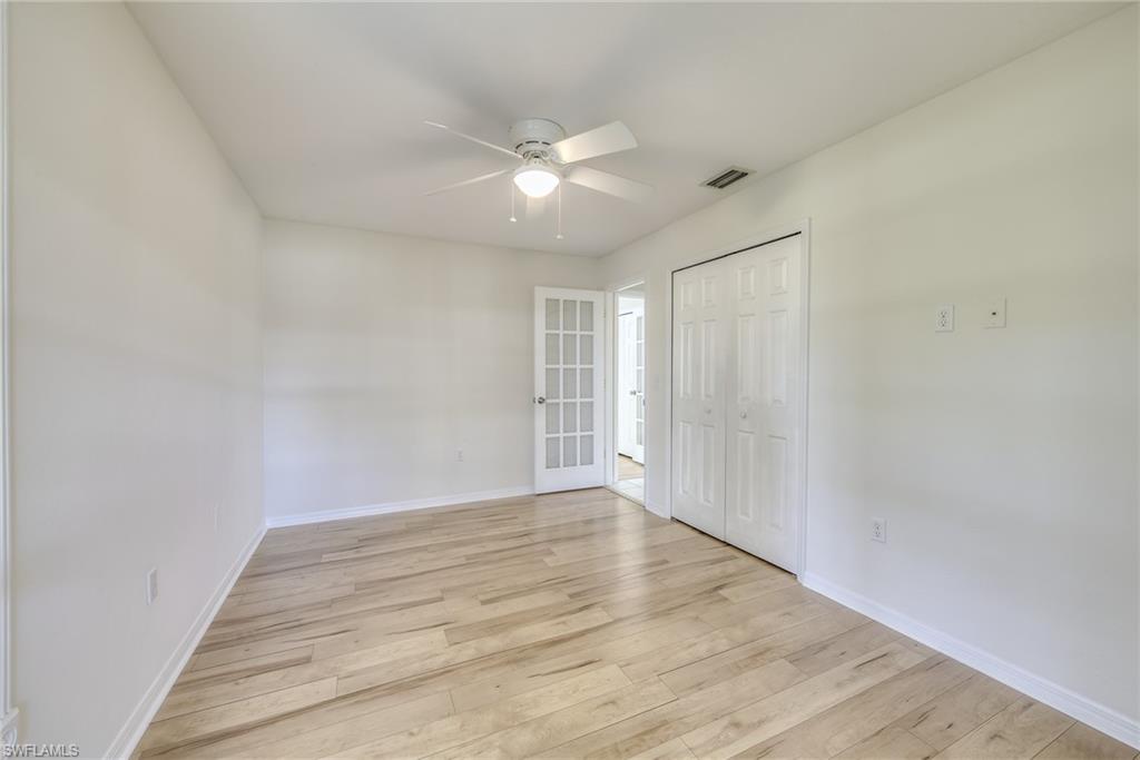 NAPLES PARK - Residential