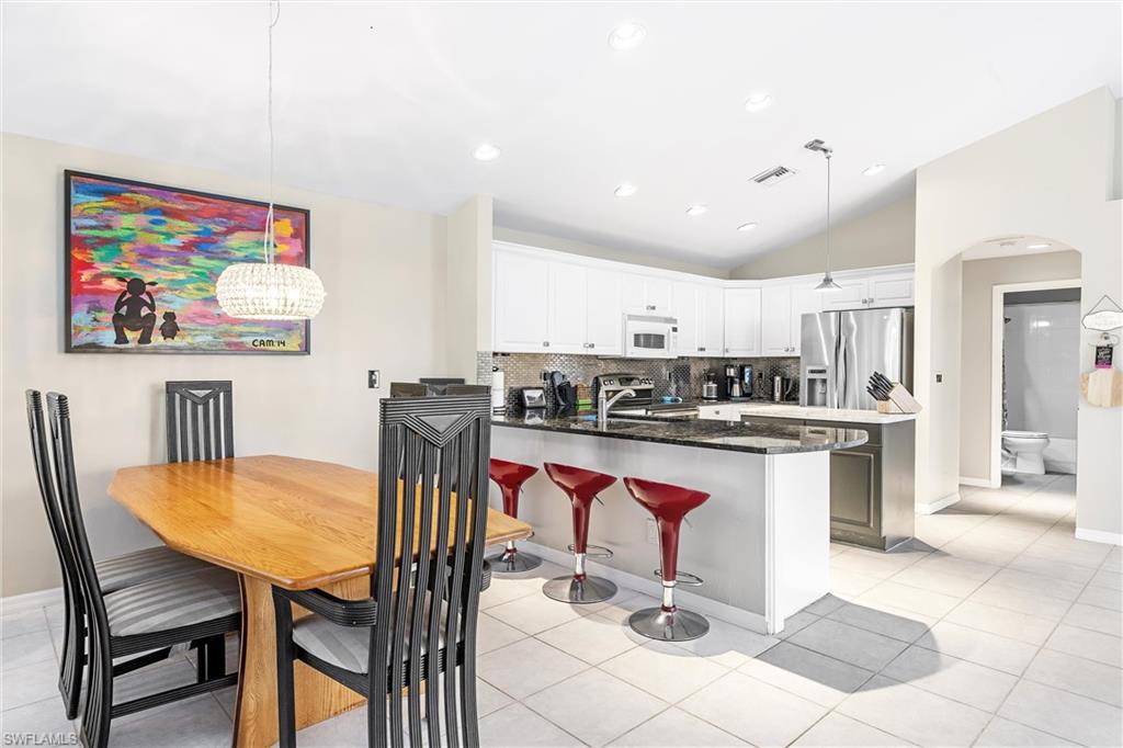 MOON LAKE - Residential