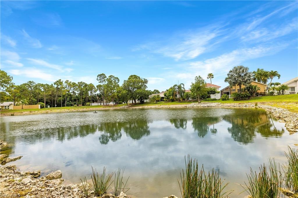 MOON LAKE - Residential