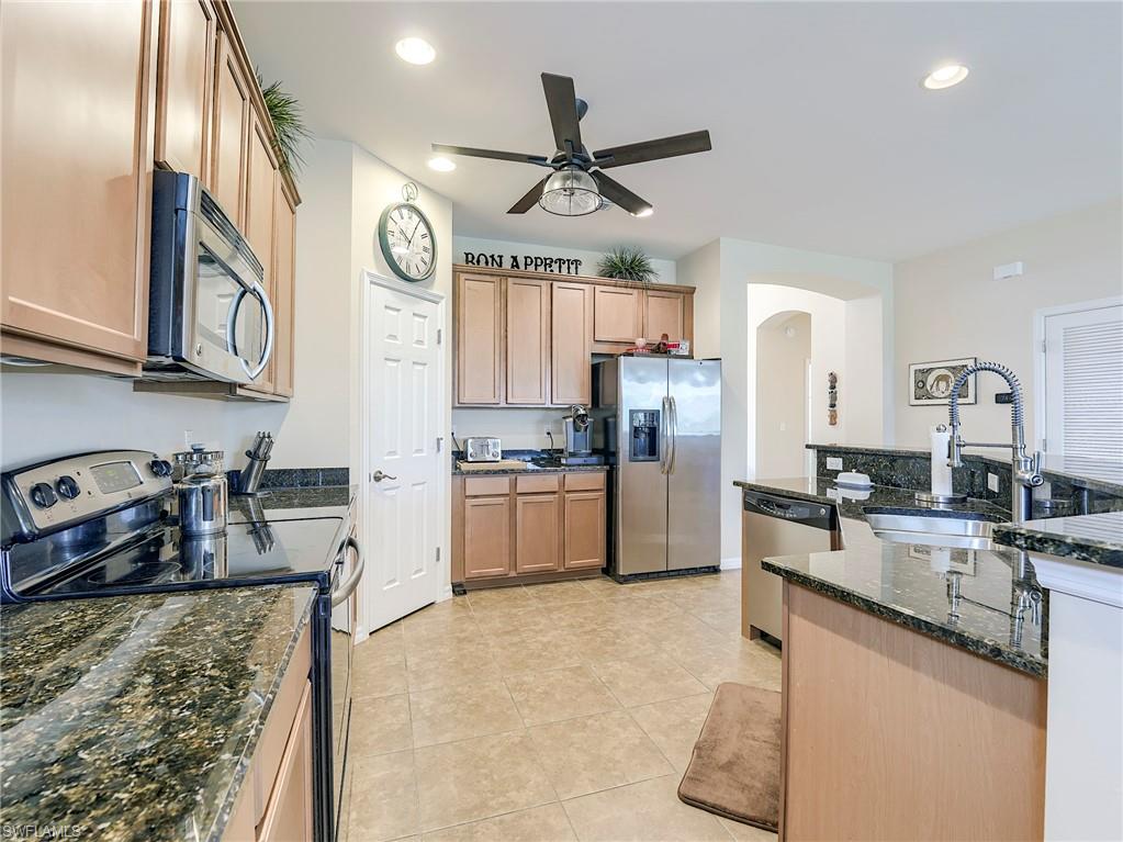 ASHBURY - Residential