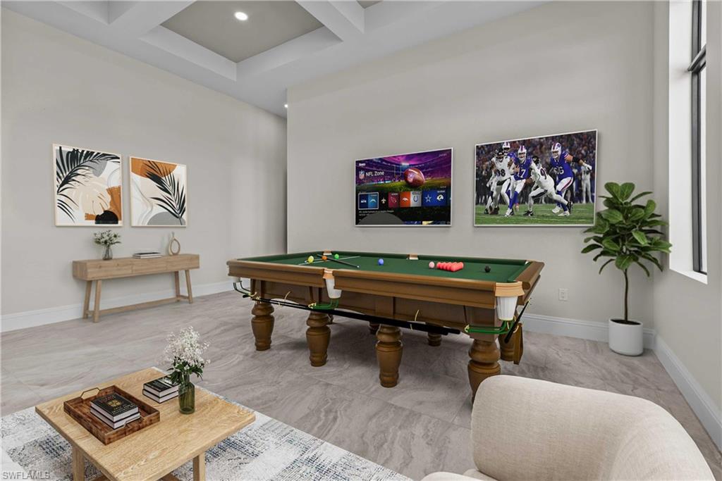 COUNTRY CLUB - Residential