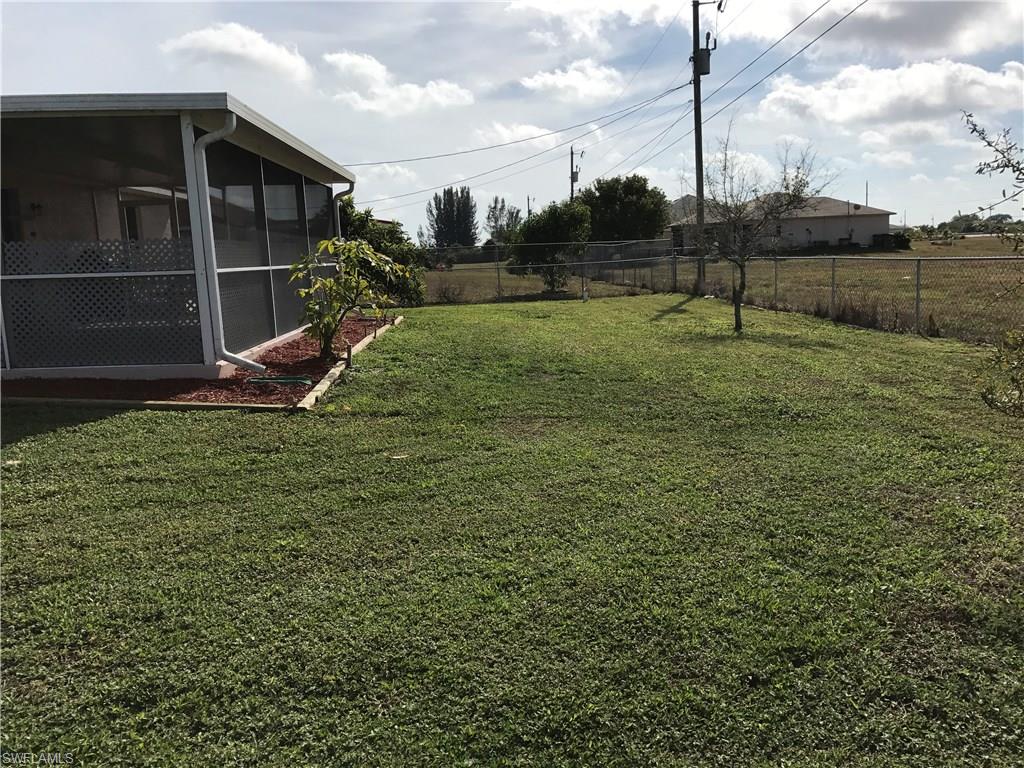 CAPE CORAL - Residential