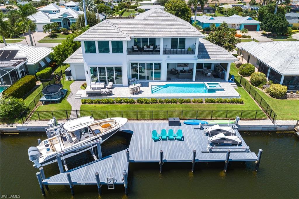 MARCO ISLAND - Residential