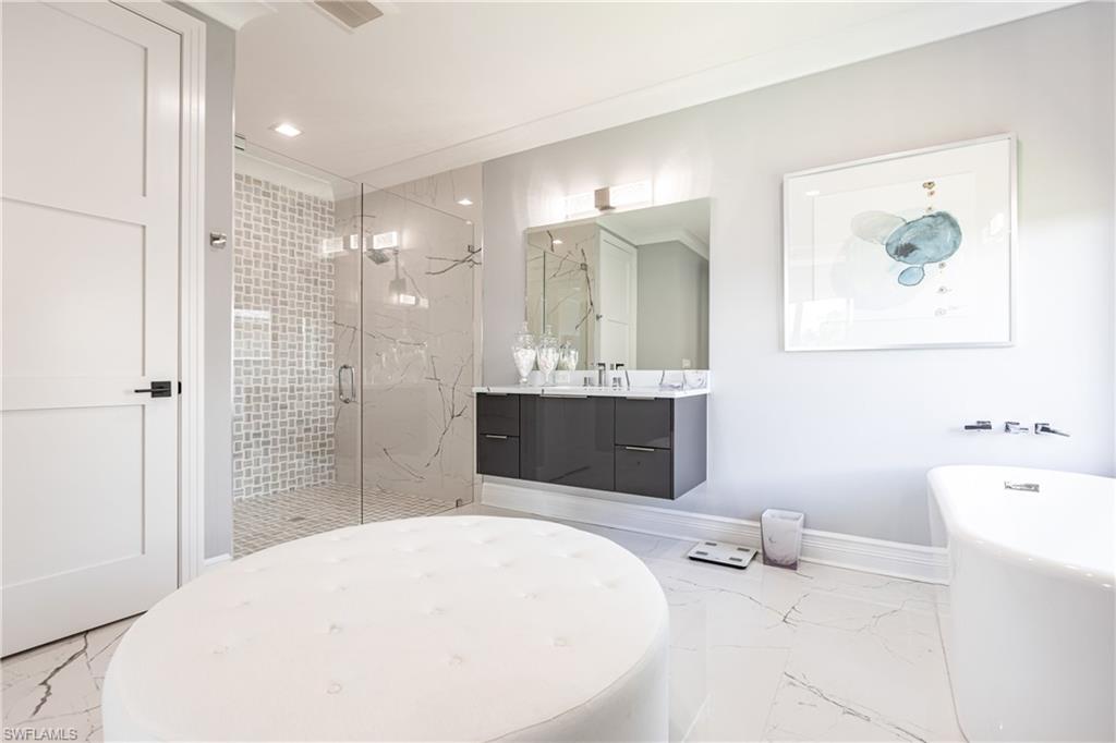 MARCO ISLAND - Residential