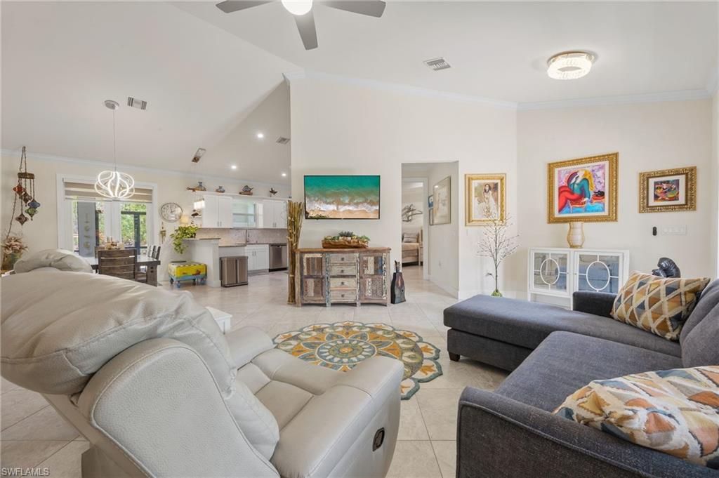 GOLDEN GATE ESTATES - Residential