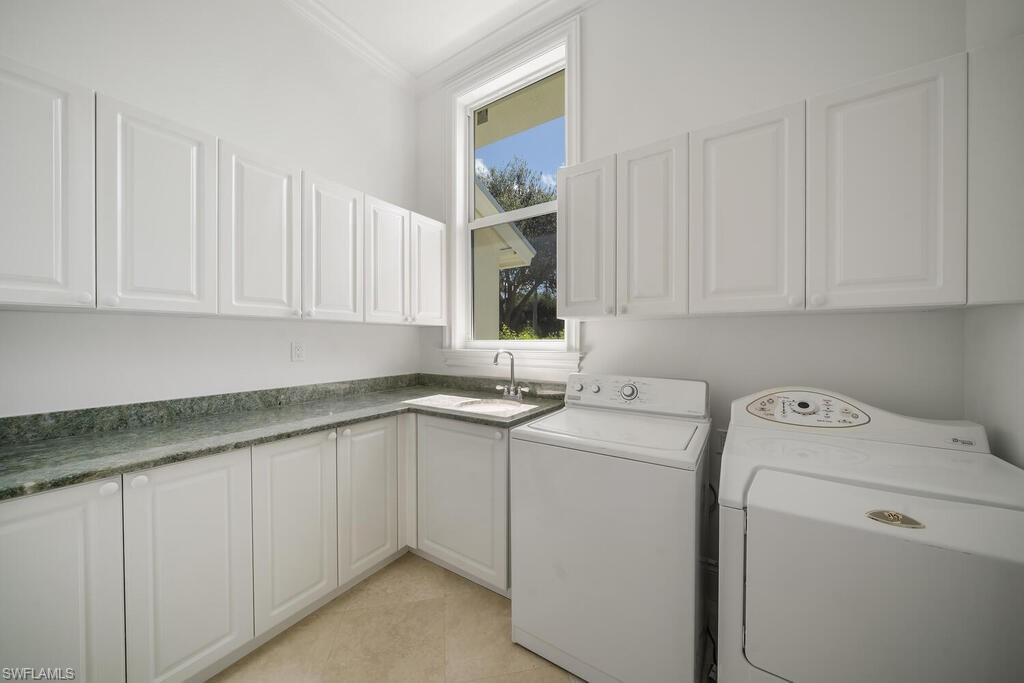 MOORINGS - Residential