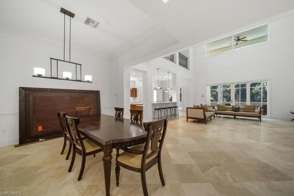 MOORINGS - Residential