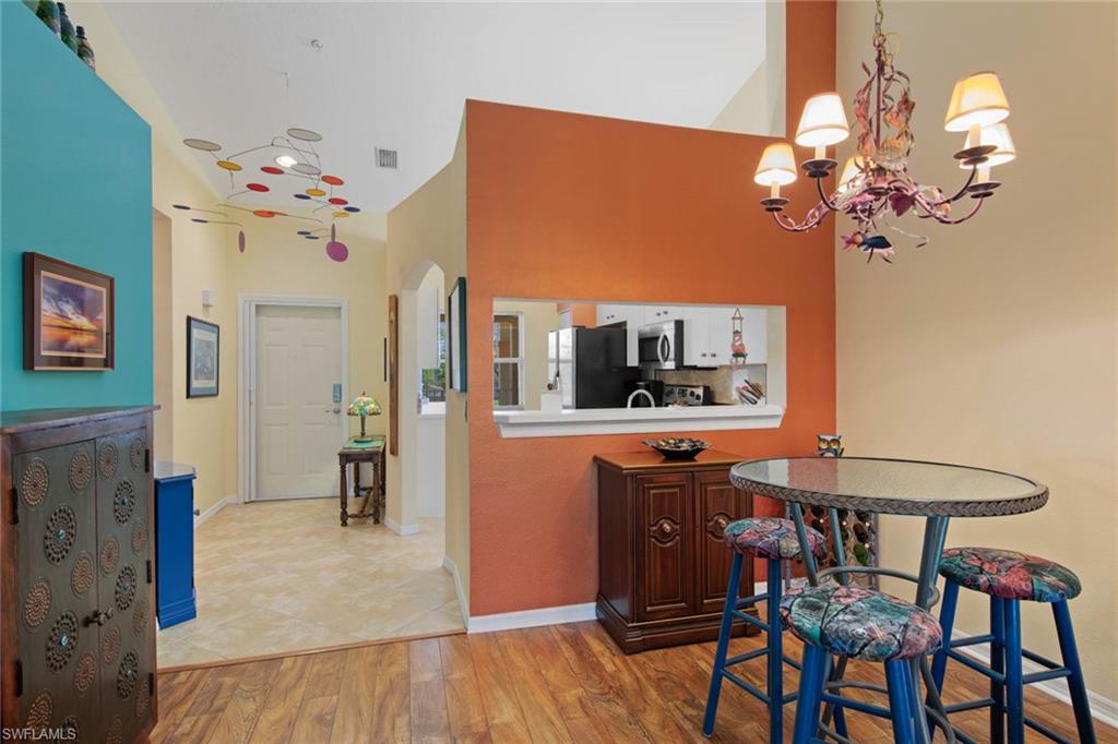 HUNTINGTON LAKES - Residential