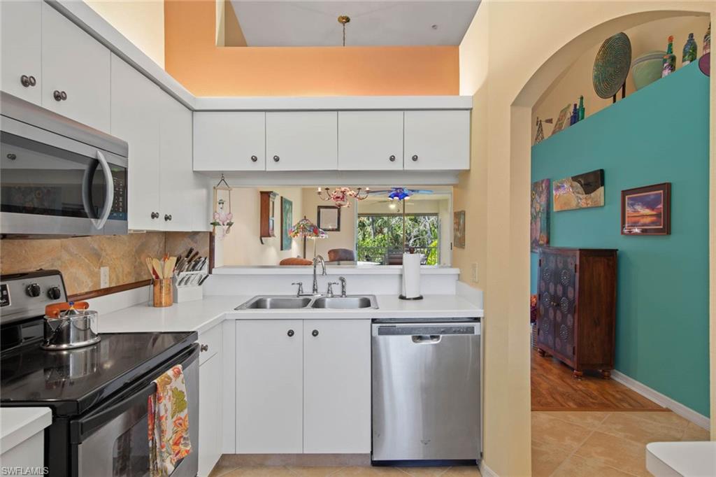 HUNTINGTON LAKES - Residential