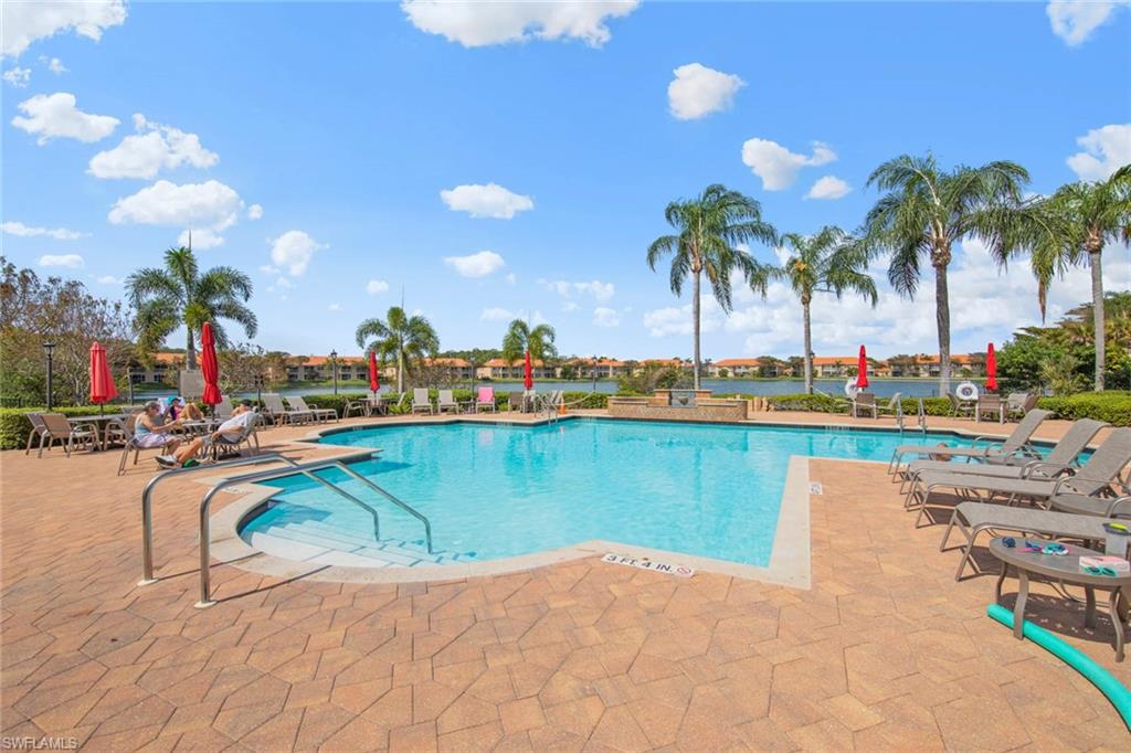 HUNTINGTON LAKES - Residential