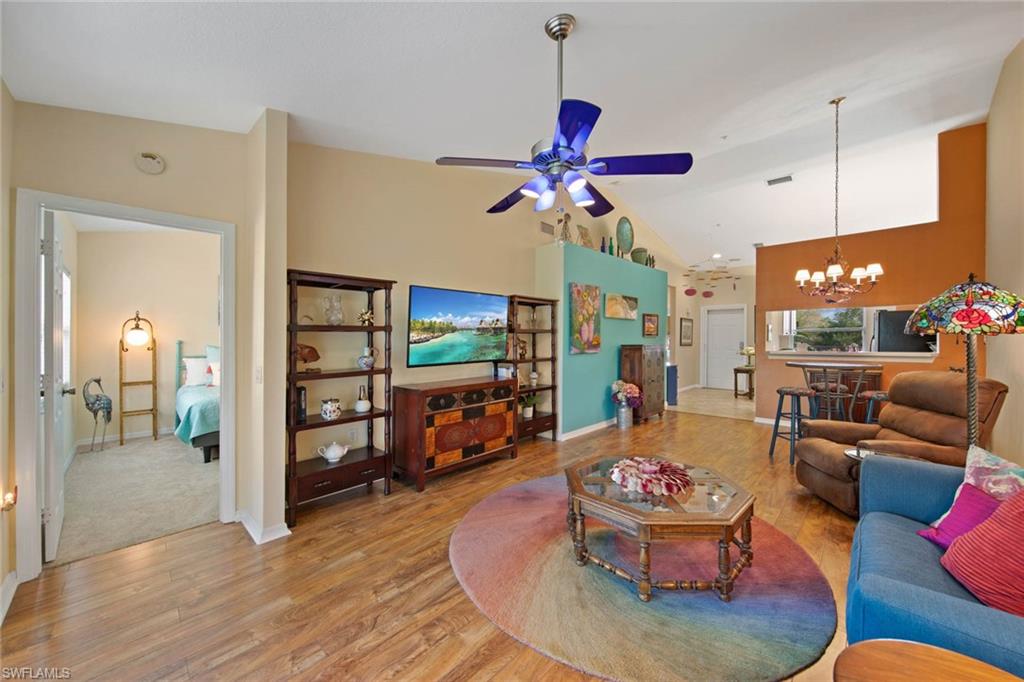 HUNTINGTON LAKES - Residential