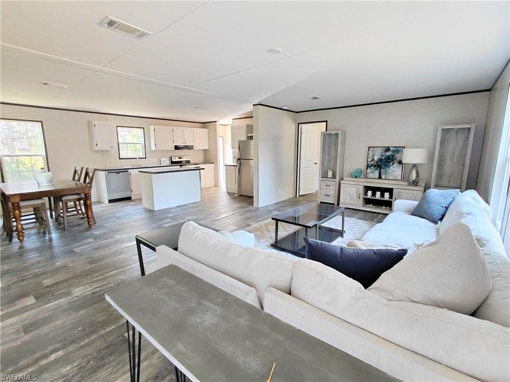 MONTURA RANCH ESTATES - Residential