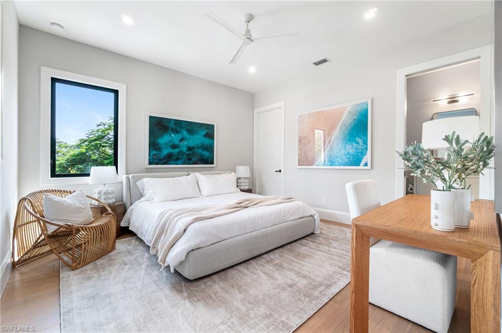 LAKE PARK - Residential