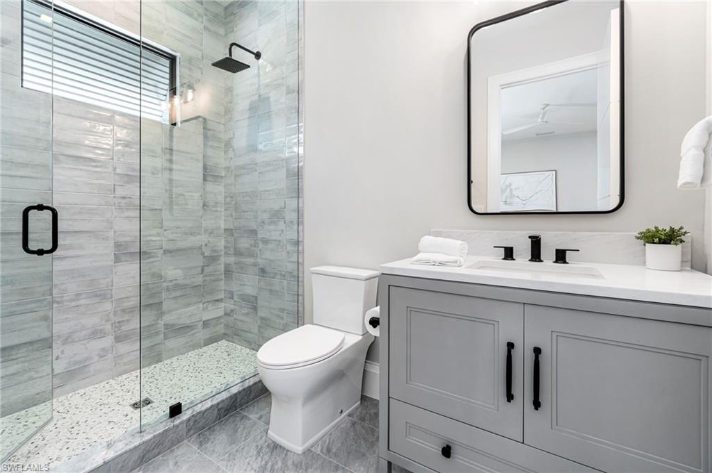 LAKE PARK - Residential