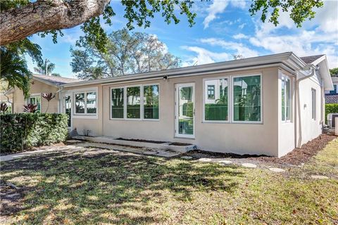 Photo of 1019 7th ST S, NAPLES, FL 34102 (MLS # 226015510)