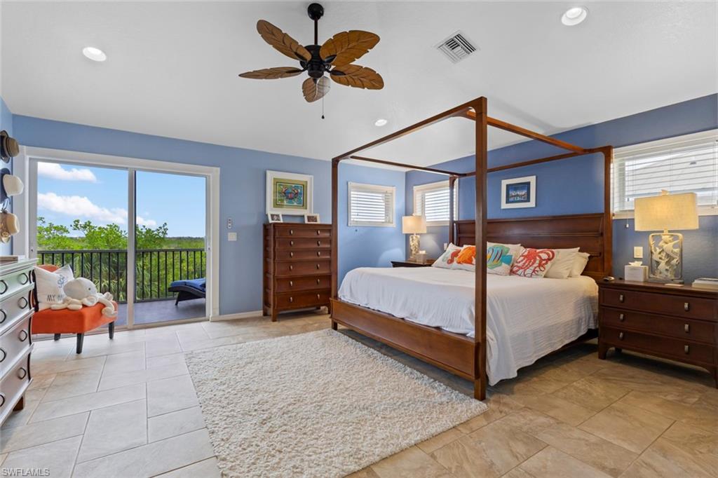 OLD PELICAN BAY - Residential