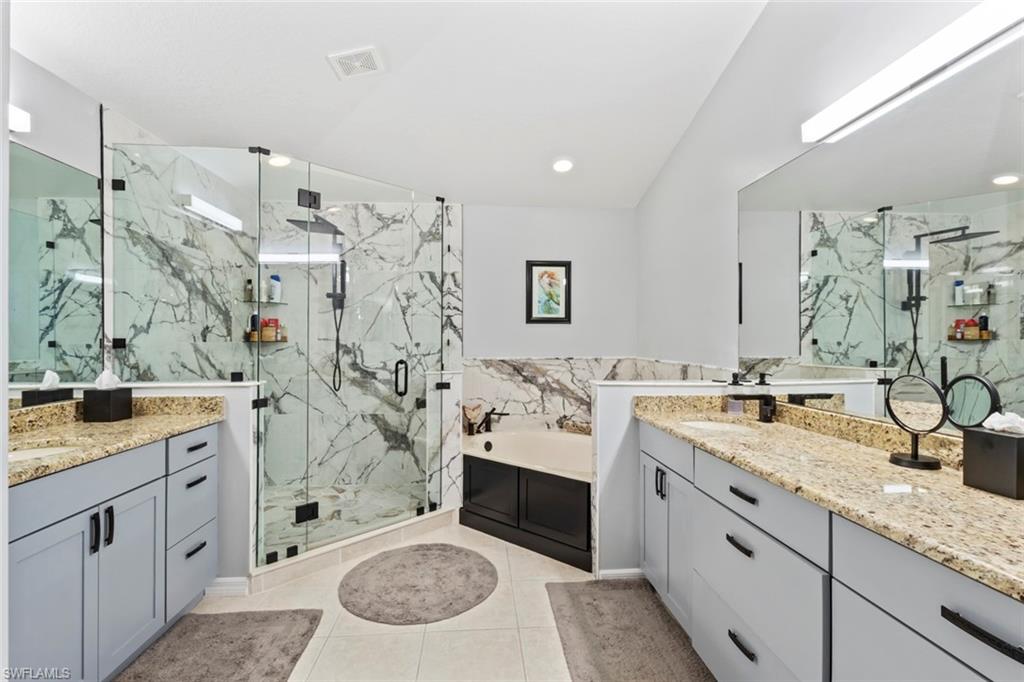 OLD PELICAN BAY - Residential