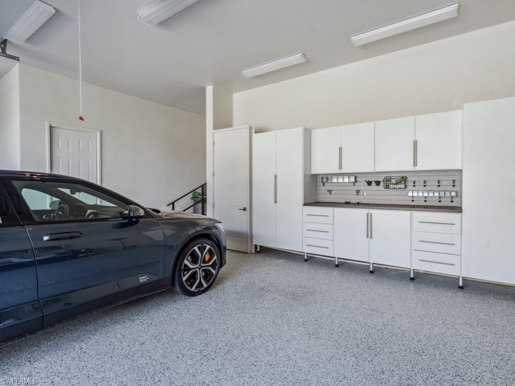 MOORINGS - Residential