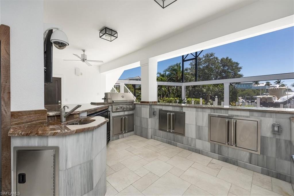 SOUTHPORT ON THE BAY - Residential