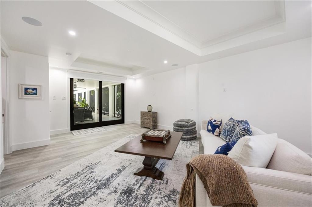 SOUTHPORT ON THE BAY - Residential