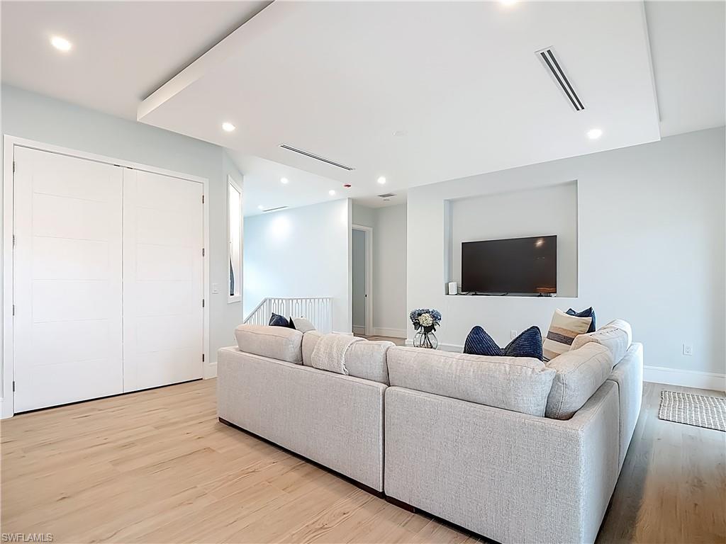 BAYFRONT - Residential