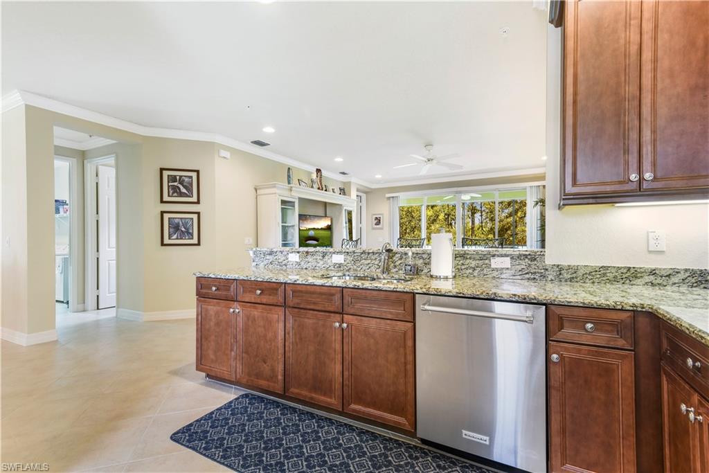 MARBELLA LAKES - Residential