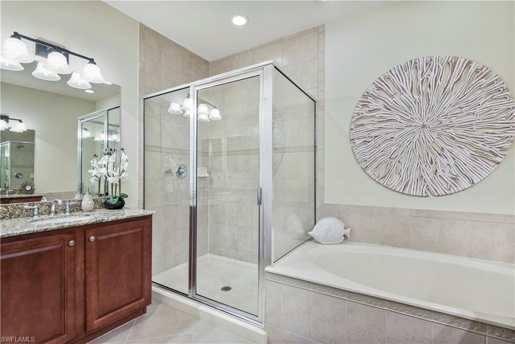 MARBELLA LAKES - Residential