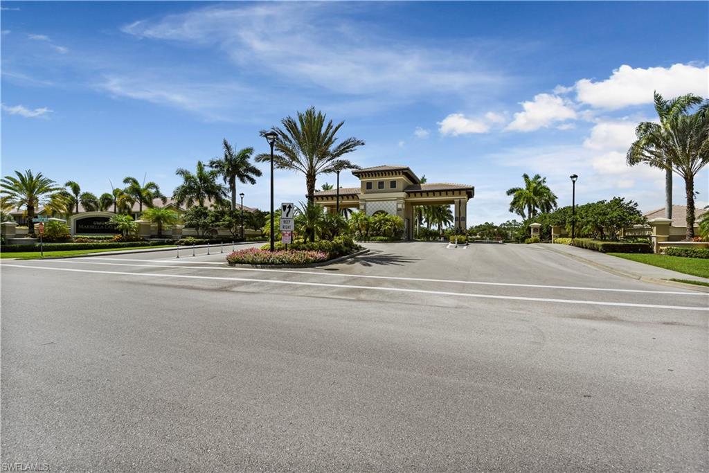 MARBELLA LAKES - Residential